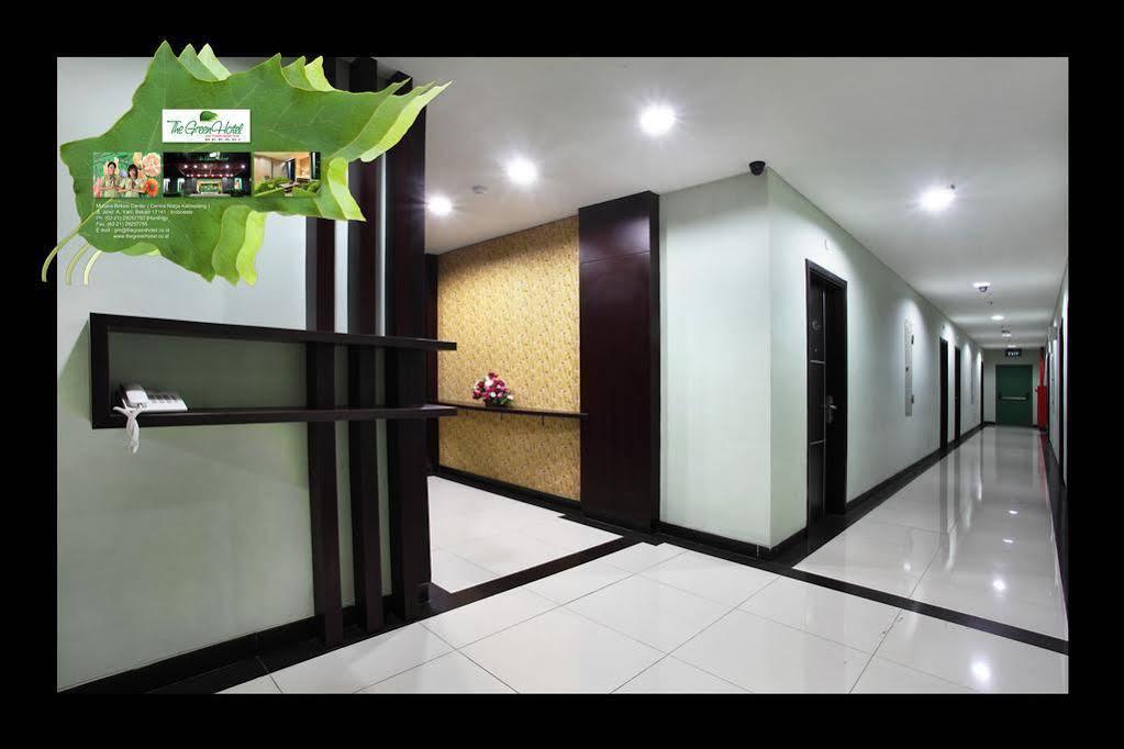 Sans Hotel Green Bekasi By Reddoorz Exterior photo